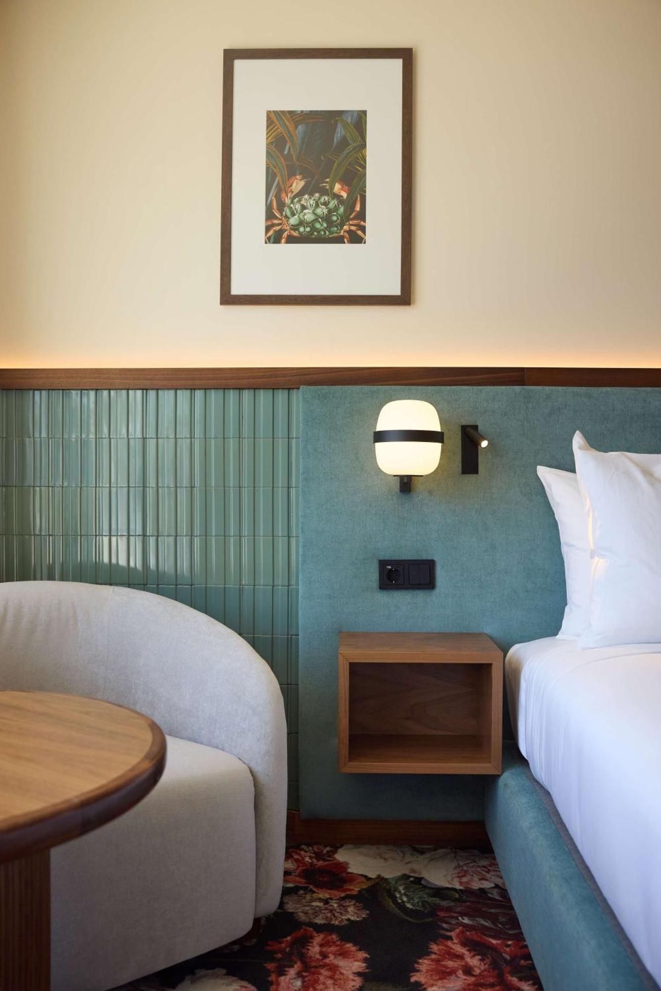 Duo Hotel Lisbon, Curio Collection By Hilton Exterior photo