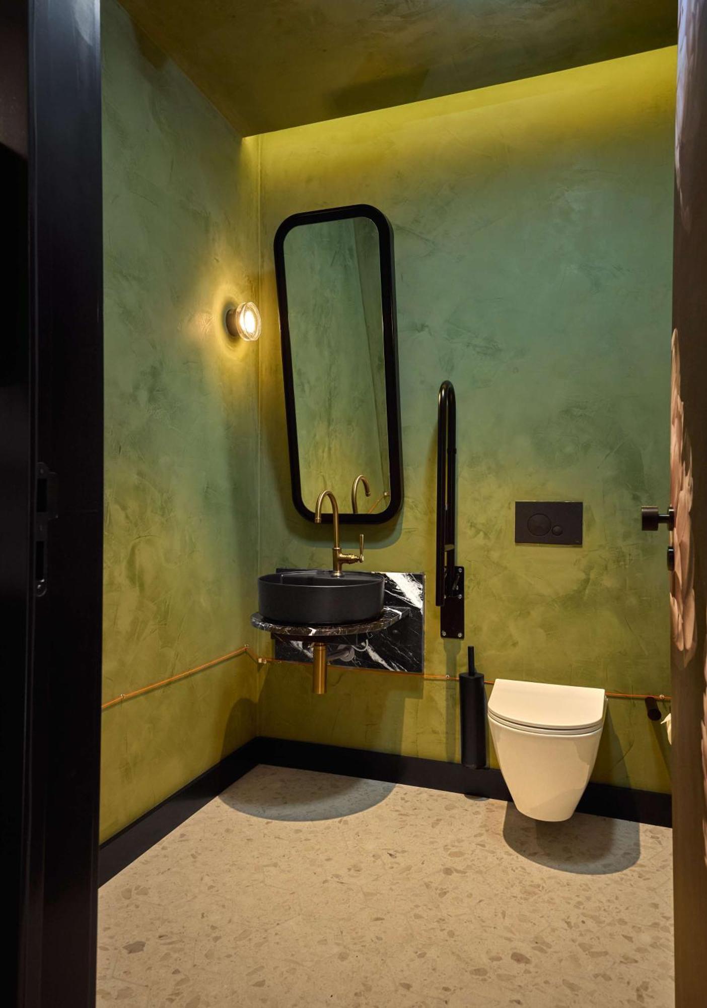 Duo Hotel Lisbon, Curio Collection By Hilton Exterior photo